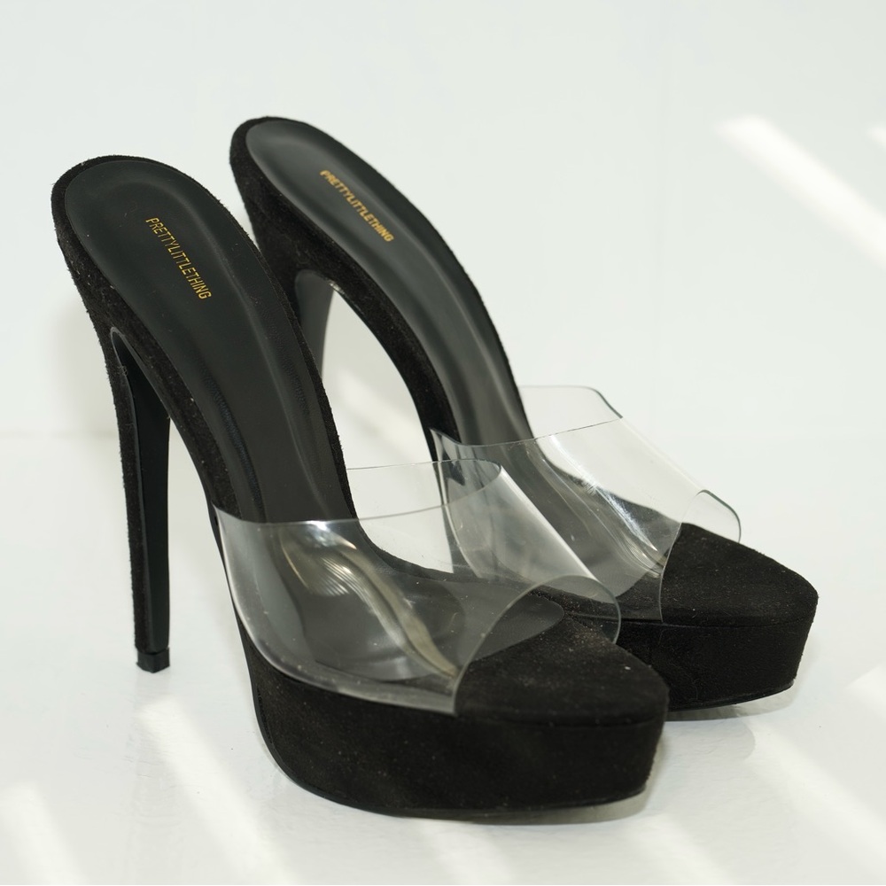 Pretty Little Thing BLACK HIGH PLATFORM CLEAR MULE SANDALS Suede PVC Size UK 6 - Picture 10 of 16